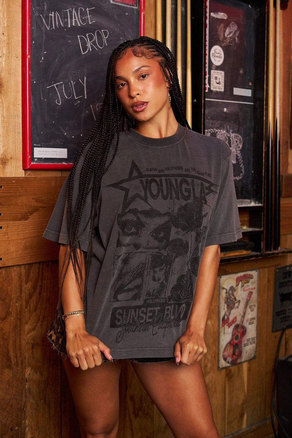 W412 Vintage Oversized Tee