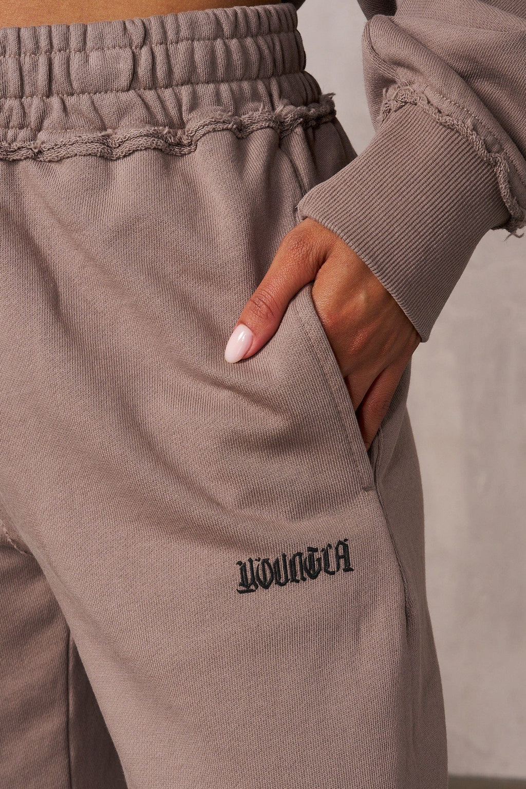 W260 - Rebel Straight Leg Joggers