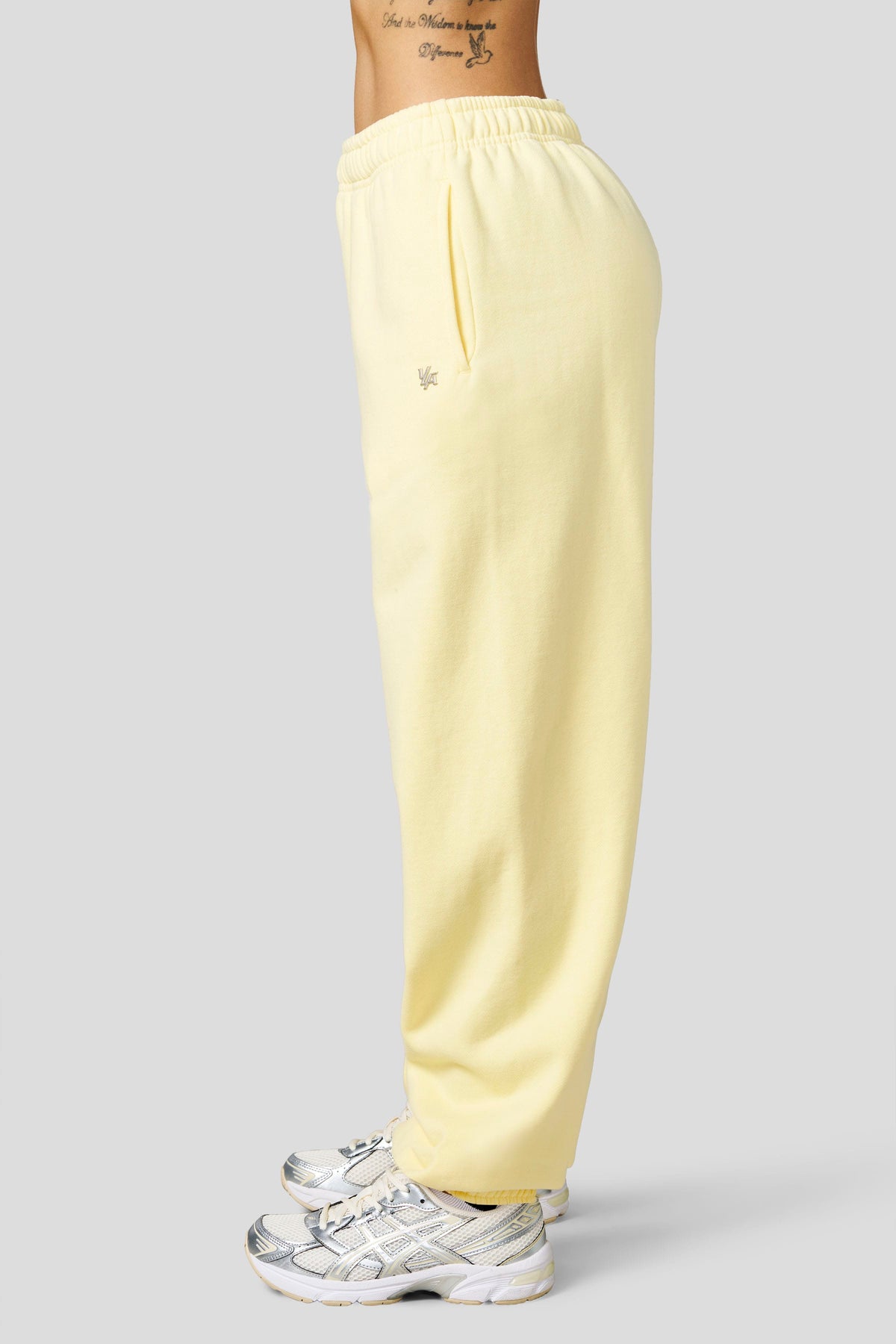 W2218 - Studio Edit Cuff Joggers