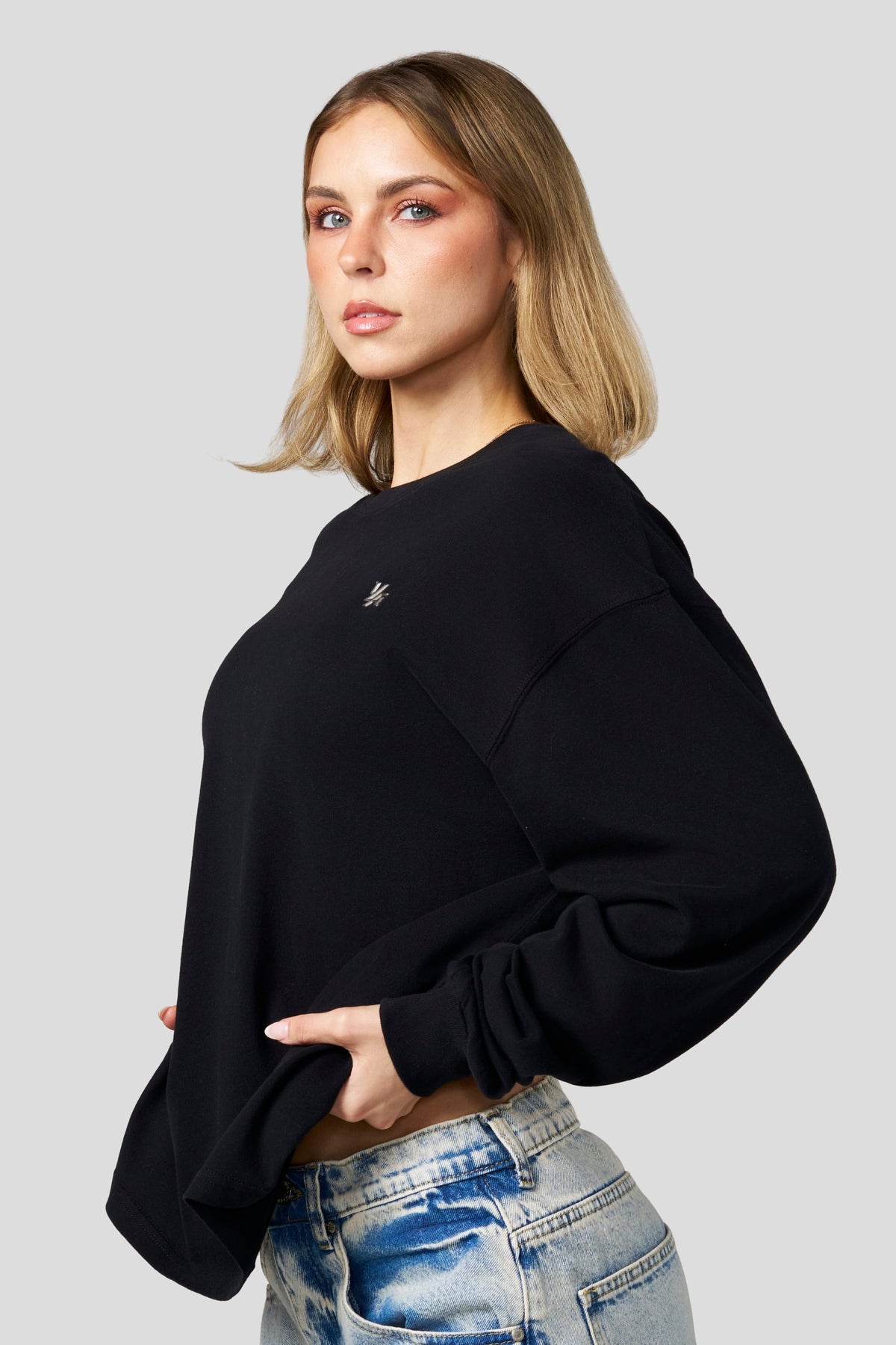 W4328 - Studio Edit Long Sleeve Tee
