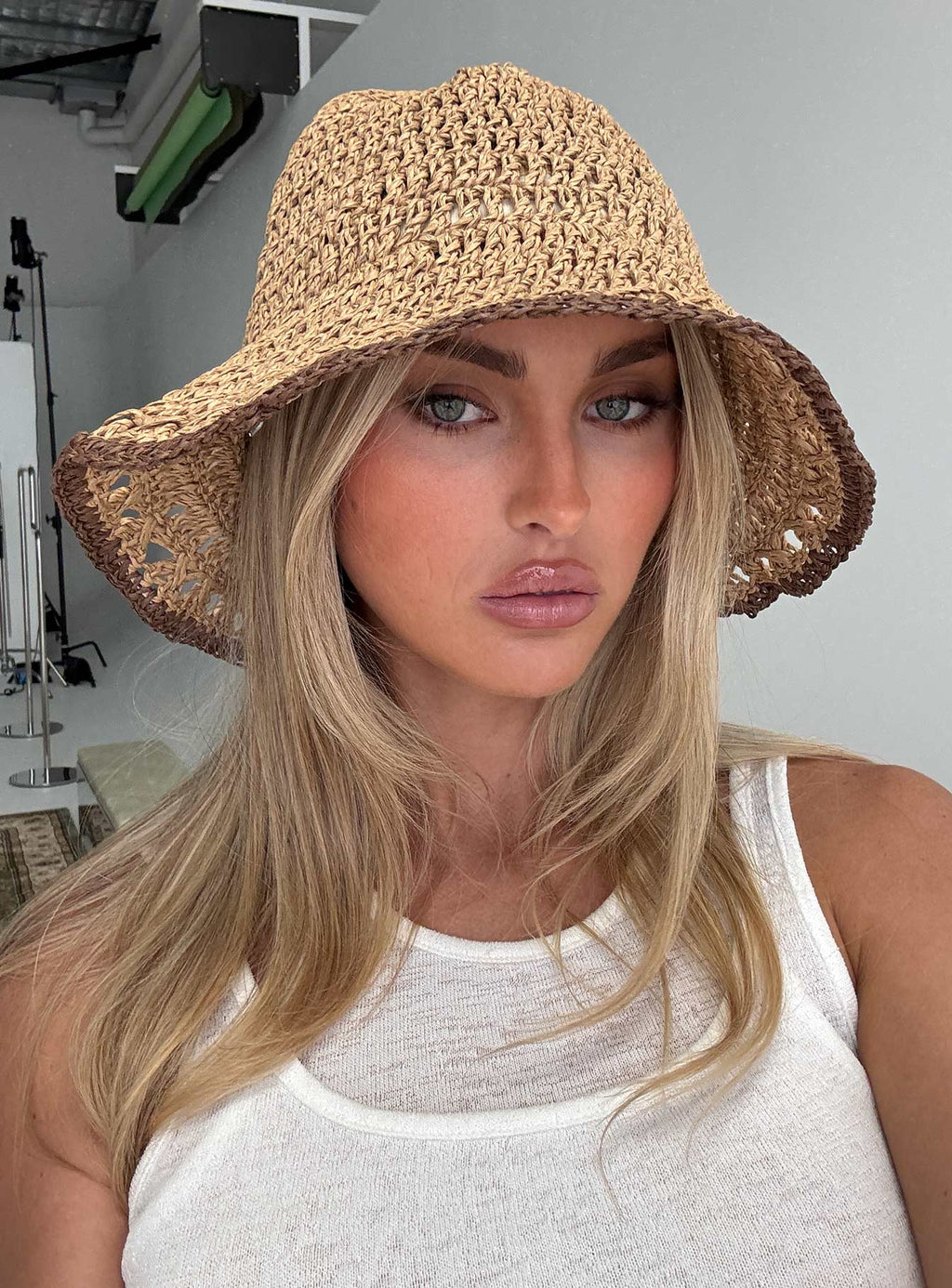 Kindall Straw Bucket Hat Tan
