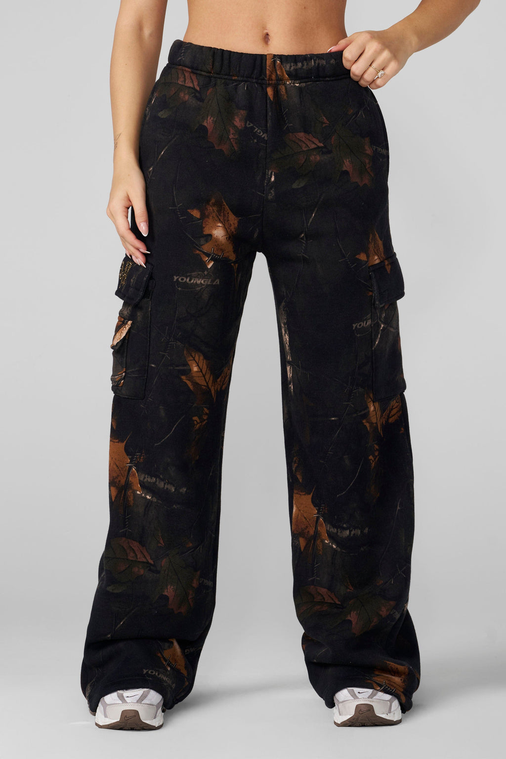 W2230 - Camo Cargo Joggers