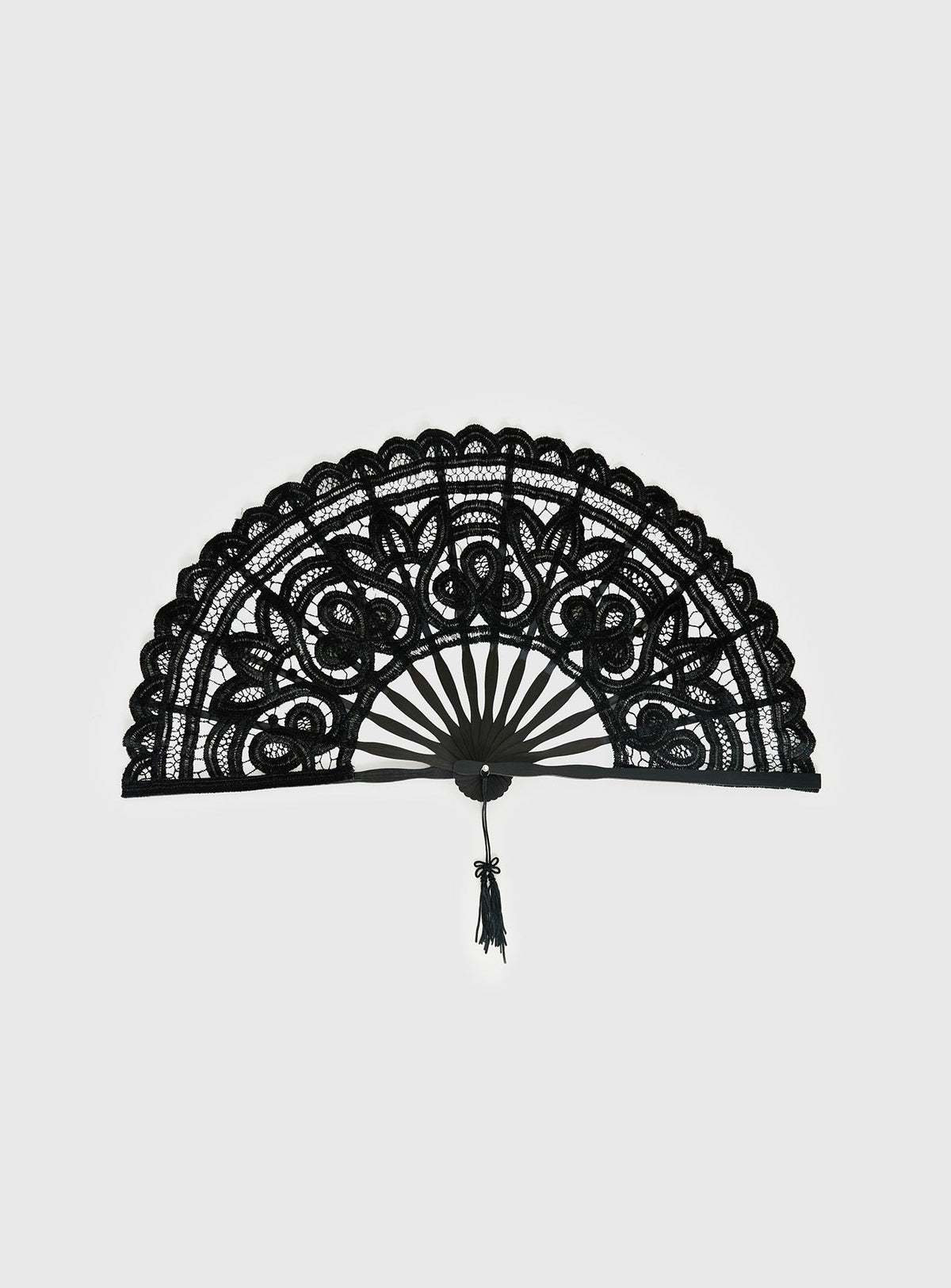Bossa Nova Lace Fan Black