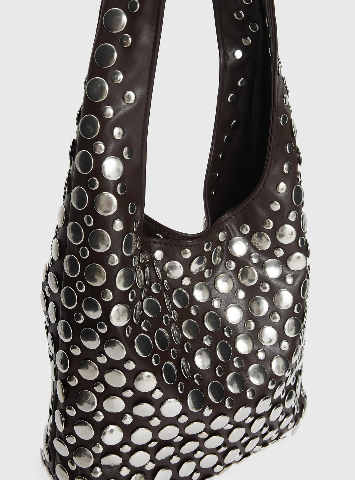 In The Crowd Shoulder Bag Brown / Silver