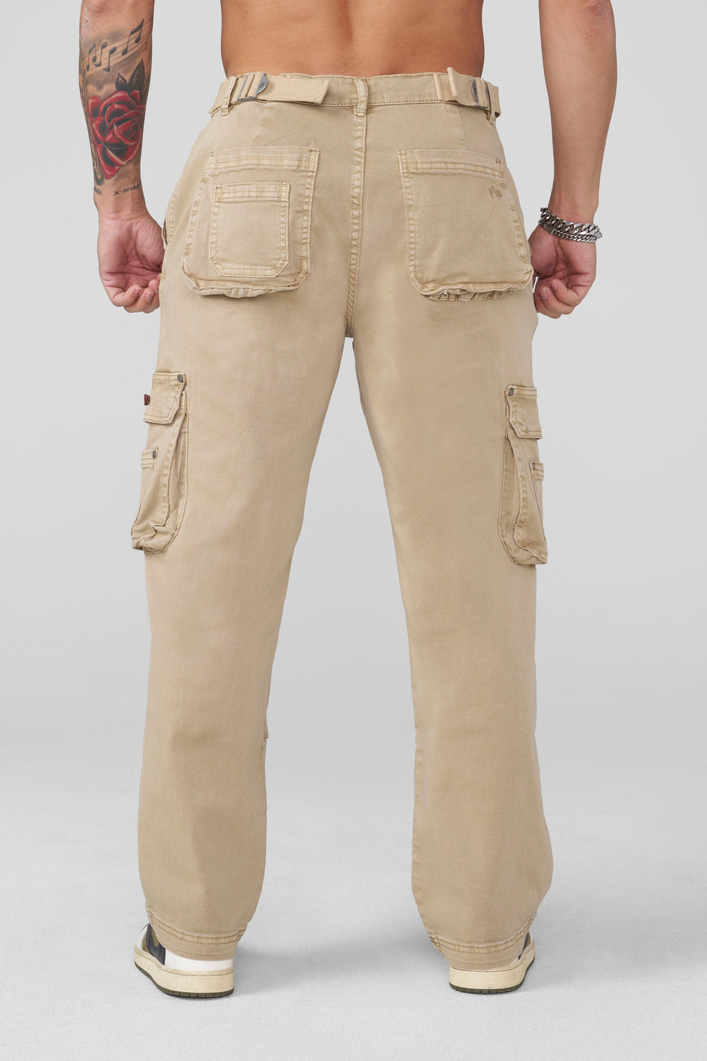 6032 - Old Money Twill Cargo Pants