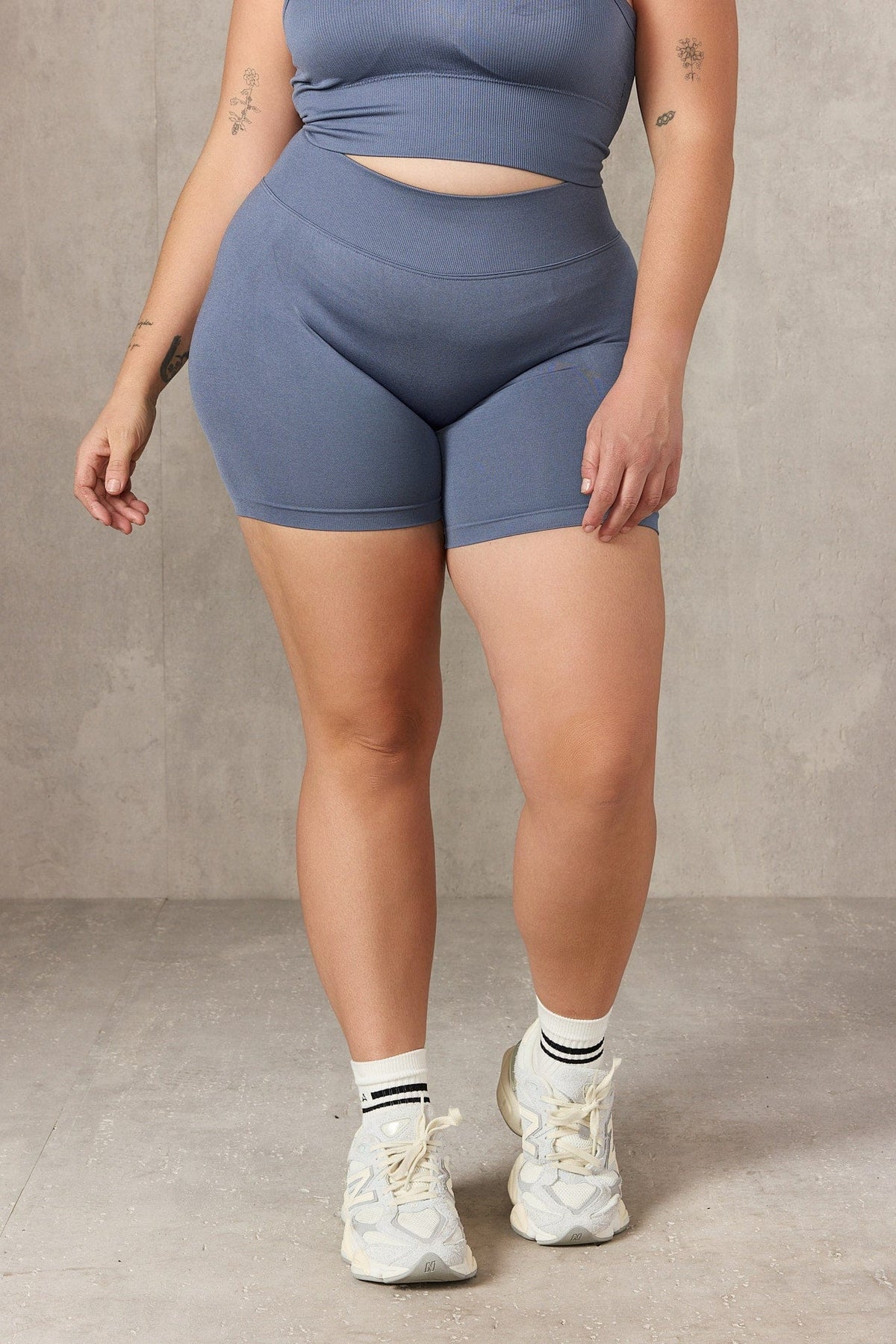 W128 Legacy Seamless Shorts